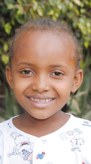 Dożywianie zagłodzonych w Mampikony (Madagaskar)