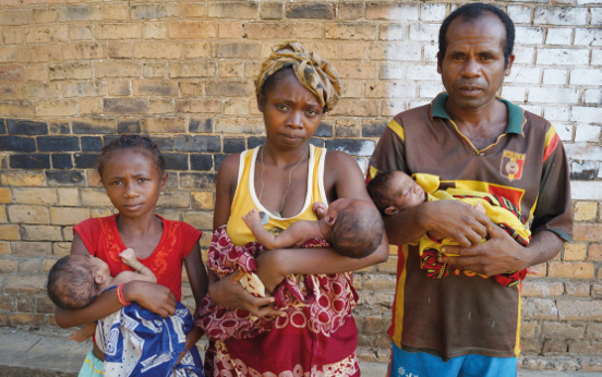 Ratowanie życia niedożywionych dzieci w Mampikony (Madagaskar)