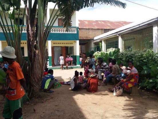 Przeciwdziałanie epidemii odry w Mampikony i Antsirabe (Madagaskar)