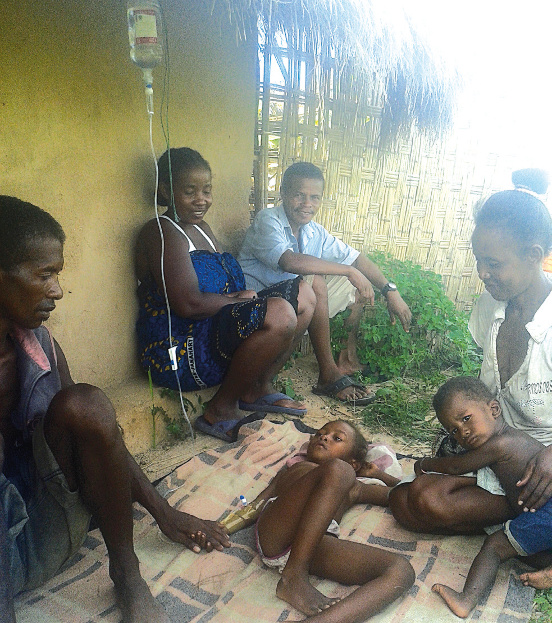 Budowa przychodni w Befasy (Madagaskar)