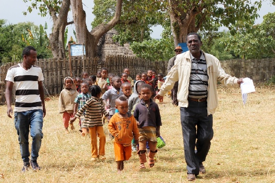 Szkoła dla plemienia Dorze, Amara i Bodo (Etiopia)