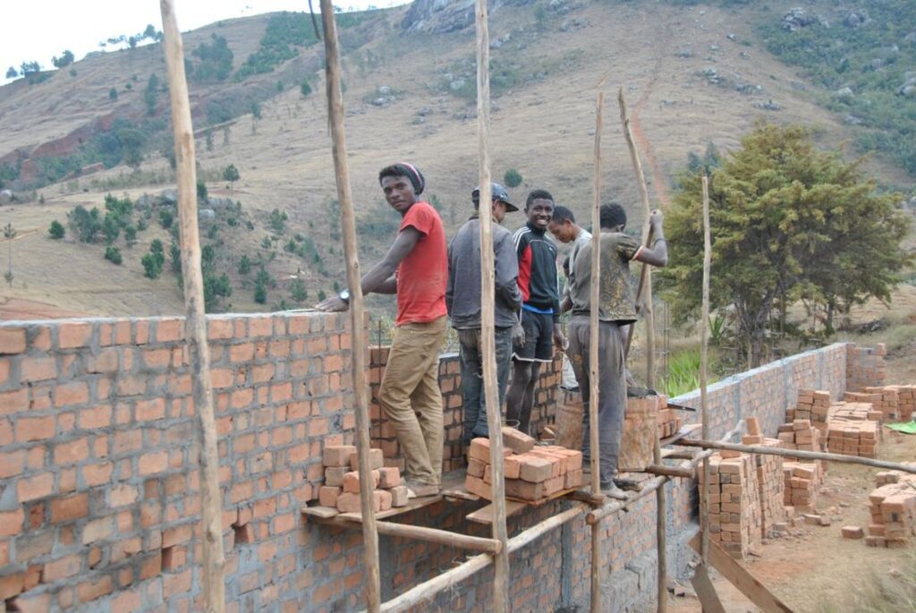 Rozbudowa fermy rolniczej w Mahitsy (Madagaskar)