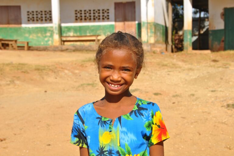 Dożywianie 1500 głodnych dzieci na Madagaskarze