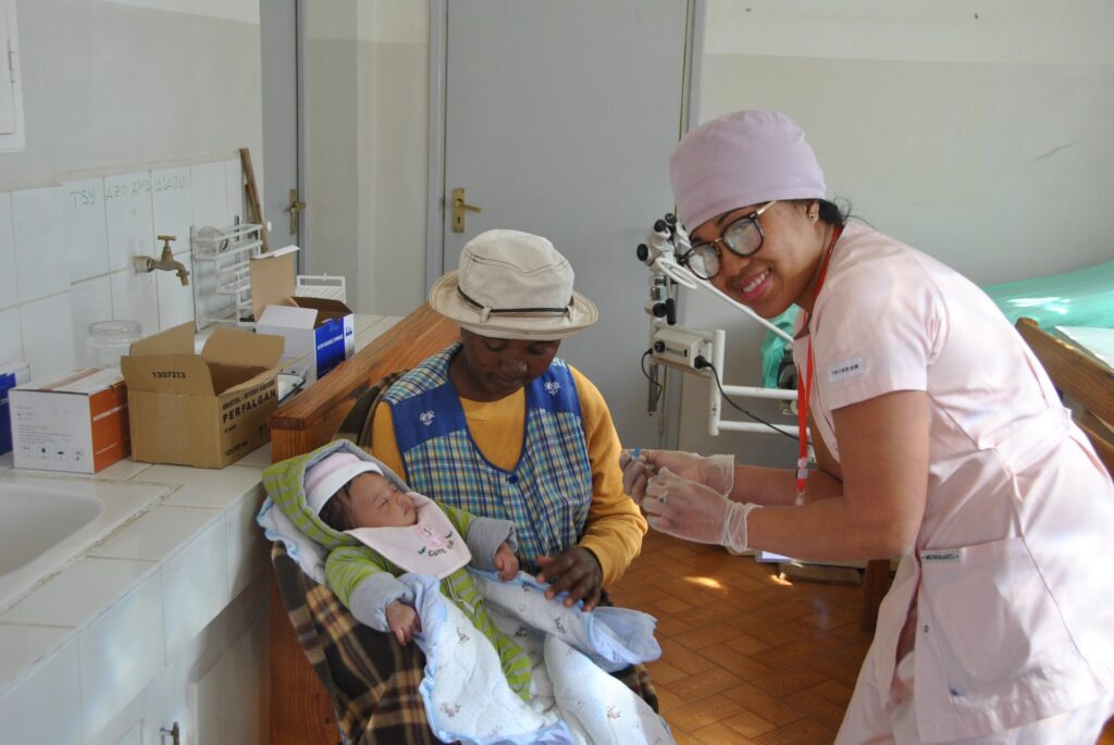 Sondy dla szpitala w Antsirabe (Madagaskar)