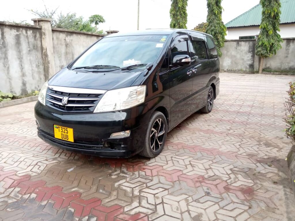 Bus dla dzieci z albinizmem w Dar es Salaam (Tanzania)