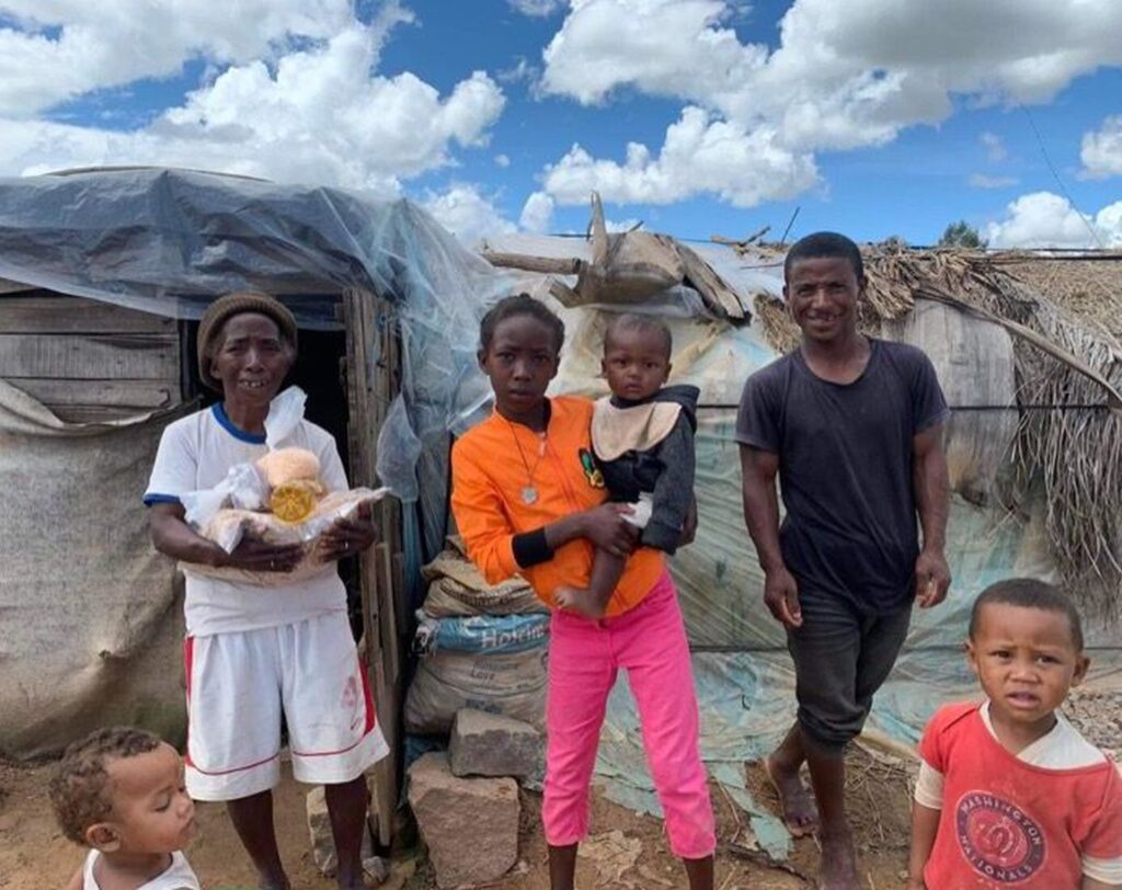 Pomoc powodzianom w Antananarywie (Madagaskar)