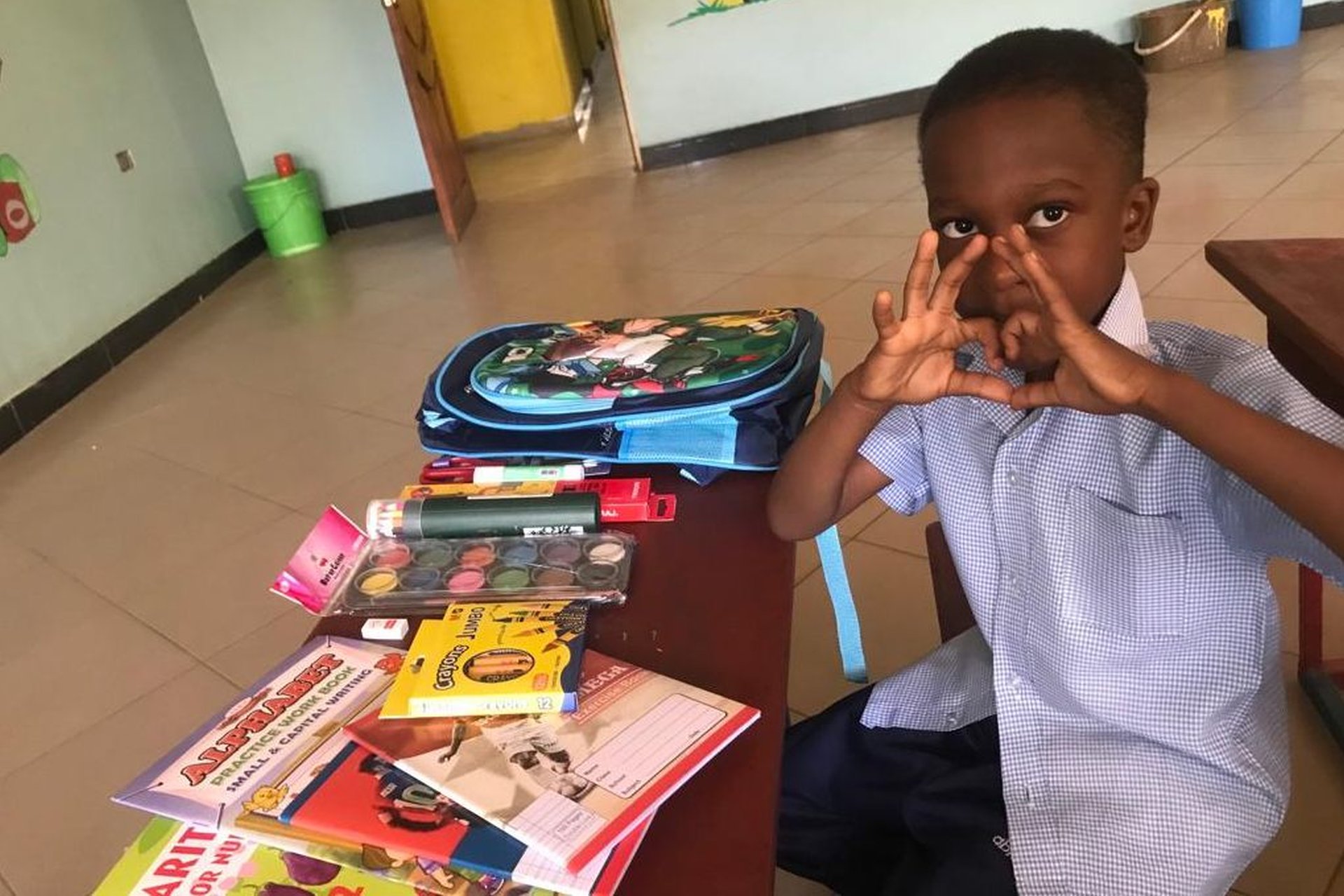 Materiały dydaktyczne dla dzieci w przedszkolu w Mwanzie (Tanzania)