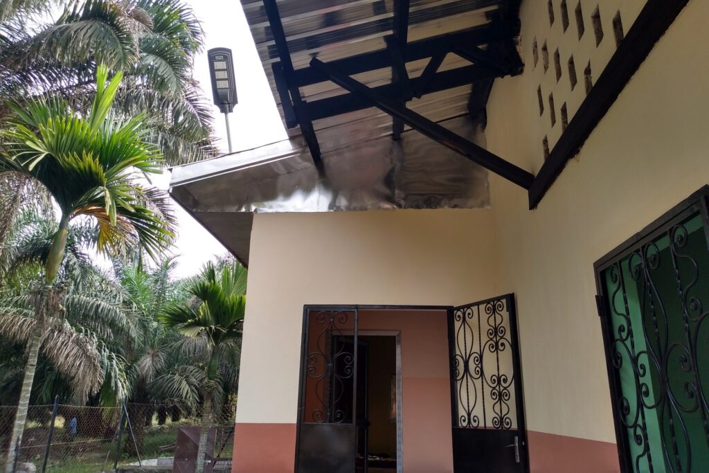 Budowa domu dziecka w Ayos (Kamerun)