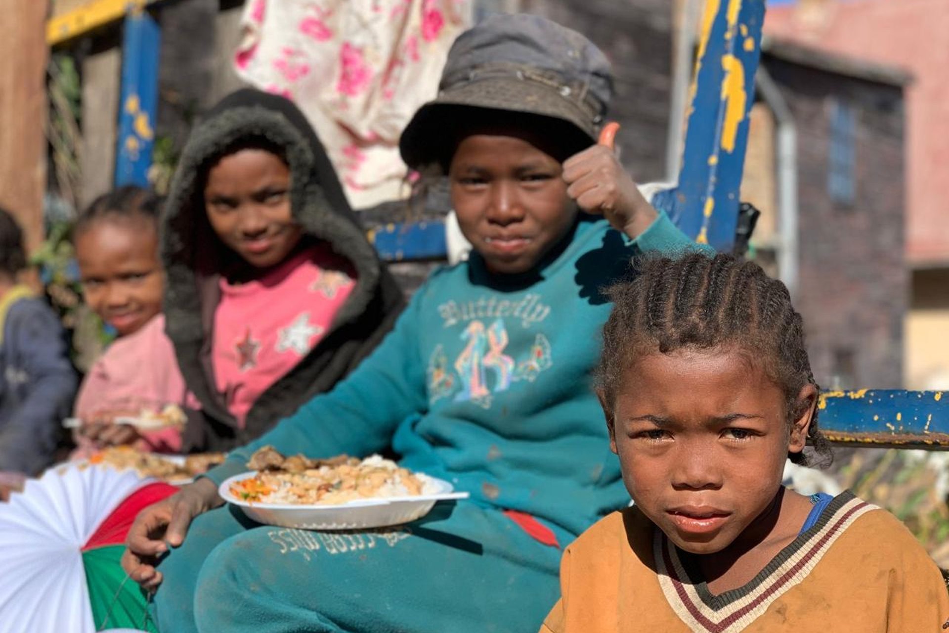 Edukacja i dożywianie dzieci w regionie Mampikony (Madagaskar)